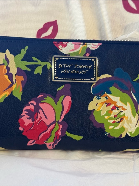 Betsey Johnson Handbags - Rare Betsey Johnson Navy Floral roses Zip Wallet Fun Boho Whimsical